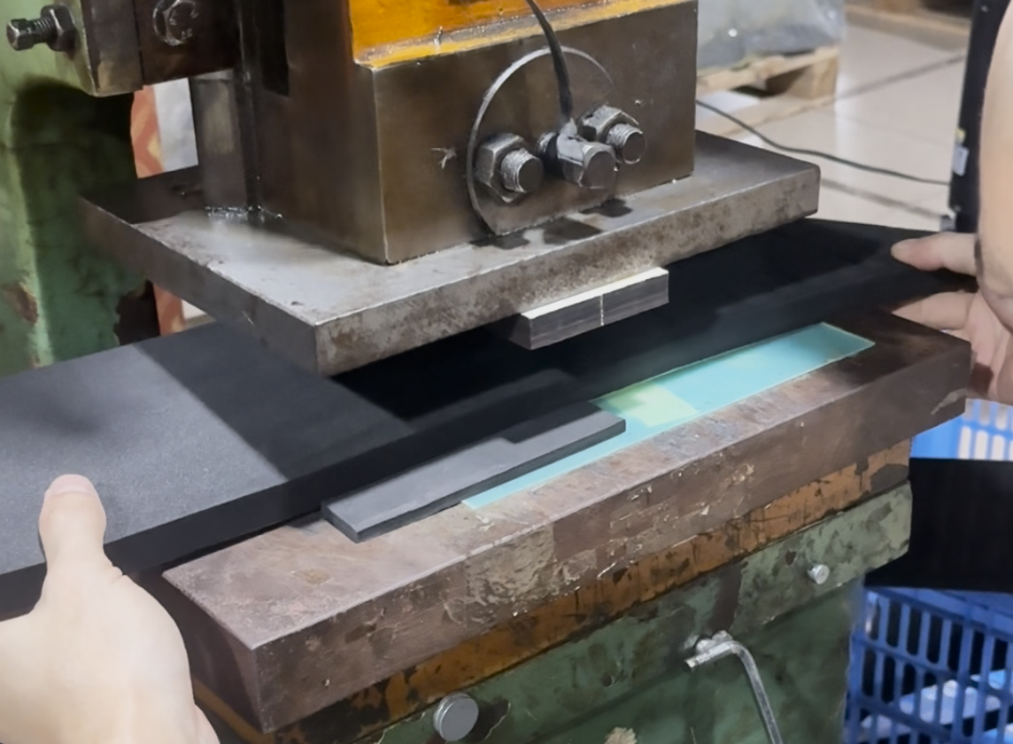 模具冲压成型工艺